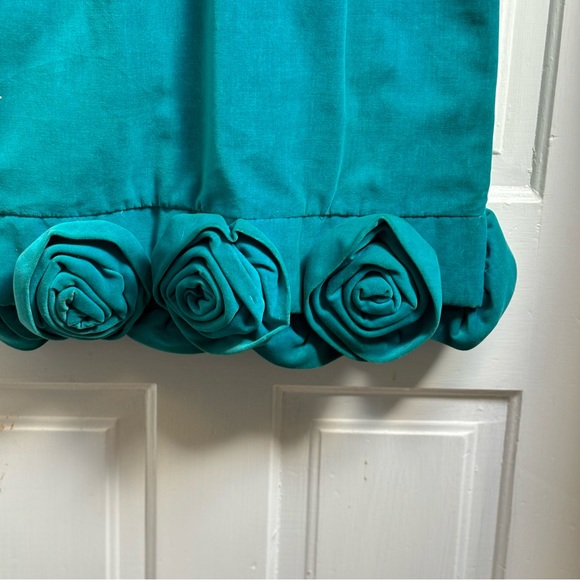 Teal Velvet Vintage 1960s Wiggle Dress With Rosettes At The Hem - Size XSmall - Picture 4 of 8